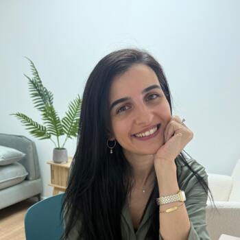 משרת בייביסיטר ב- כפר סבא: משרת בייביסיטר Amit