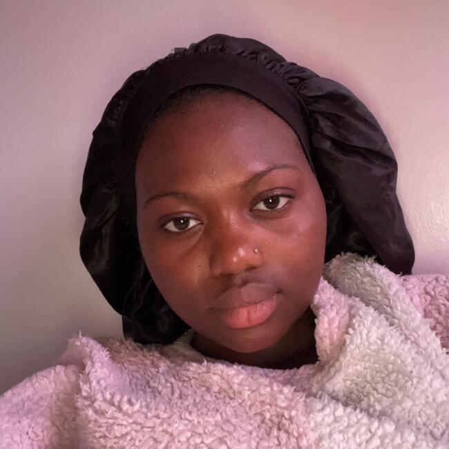 Nanny in Élancourt: Nakany