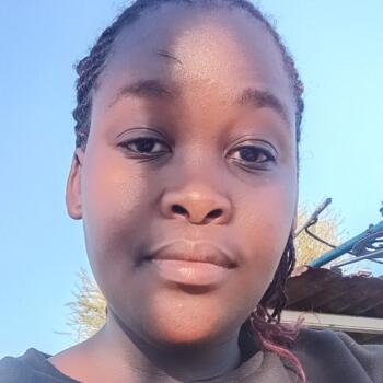Babysitter in Marapyane: Kgomotso