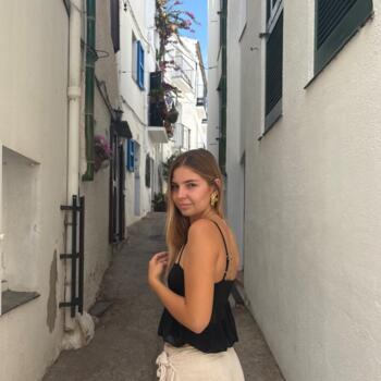 Babysitter in Leucate: Typhaine