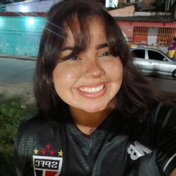 Babysitter in Manaus: Rebeca