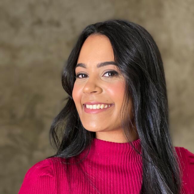 Babá em Belo Horizonte: Raissa