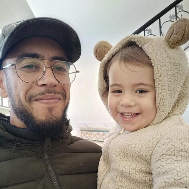 Babysitting job in Saint-Brieuc: Hichem