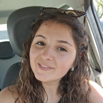 Babysitter in Charneca de Caparica: Daniela