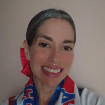 Babysitter in Uruca (Santa Ana): Laura