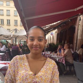 Nanny i Strasbourg: Aissa María