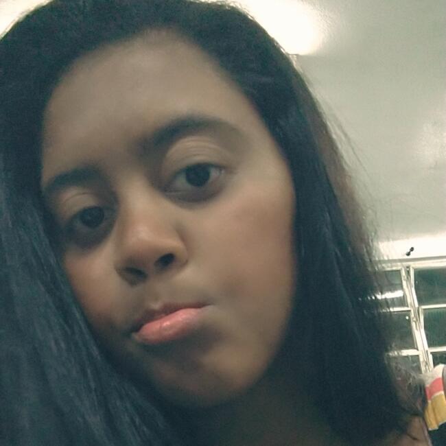 Babysitter in Itanhaém: Sarah