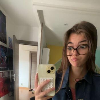 Babysitter in Eybens: Maelie