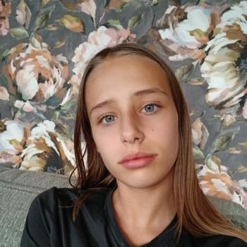 Babysitter in Andijk: Isabelle