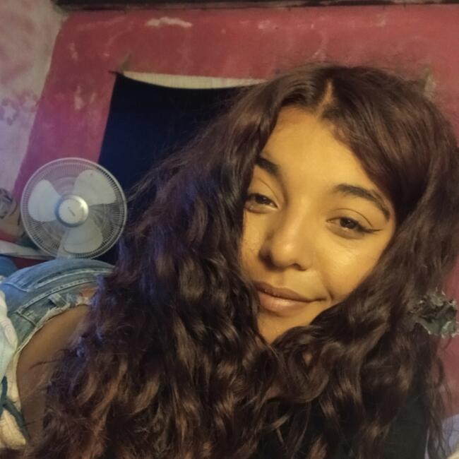 Babysitter in Montevideo: Camila