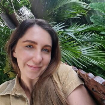 Nanny job in Wollongong: babysitting job Nicole