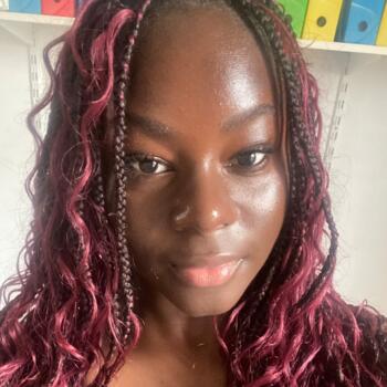 Babysitter in Kortrijk: Gaelle