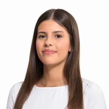 Babysitter in Leiria: Laura