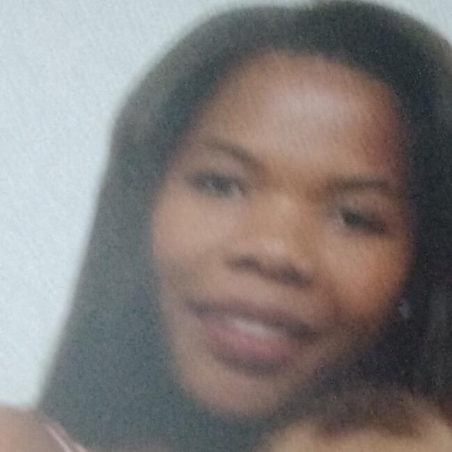 Babysitter in São José do Rio Preto: Bia