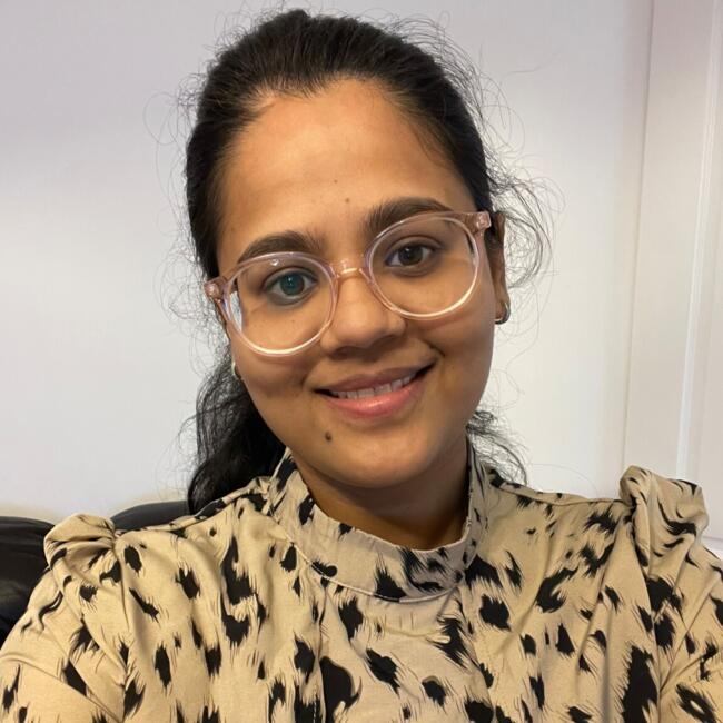 Babysitter in Southampton: Veena lakshmi
