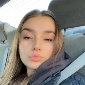Baby-sitter in Mississauga: Jen