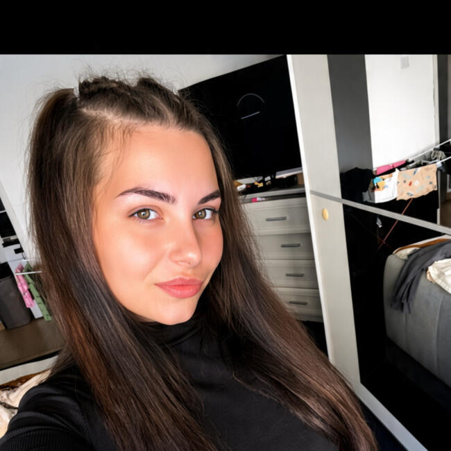 Babysitter in Oradea: Teodora Denisa