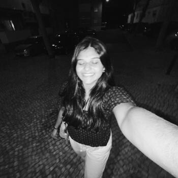 Babysitter em Estoril: Beatriz