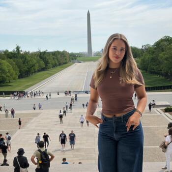 Babysitter in Montpelier: Angelina