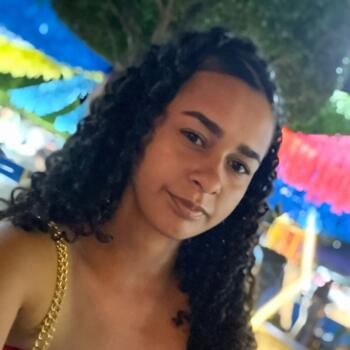 Babysitter in Caririaçu: Sabrina