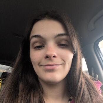 Babysitting job in Terre Haute: babysitting job Michelle