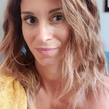 Trabalho de babysitting Albufeira: Trabalho de babysitting Emilie Garcia