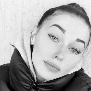 Babysitter a Rimini: Giulia