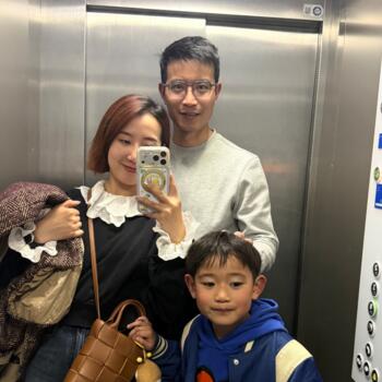 Babysitting job in Fucecchio: babysitting job Weijian