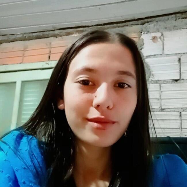 Babá em Içara: Amanda