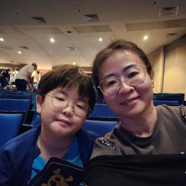 Babysitting job in Singapore Island: Ponz