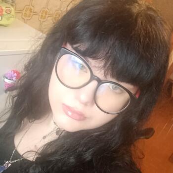 Babysitter a Serramazzoni: Clara