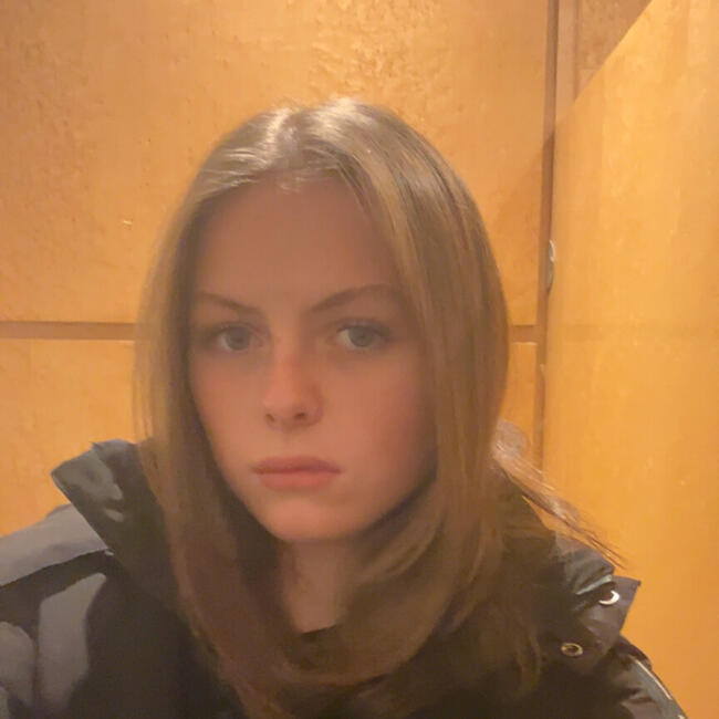 Babysitter in Liverpool: Lexie