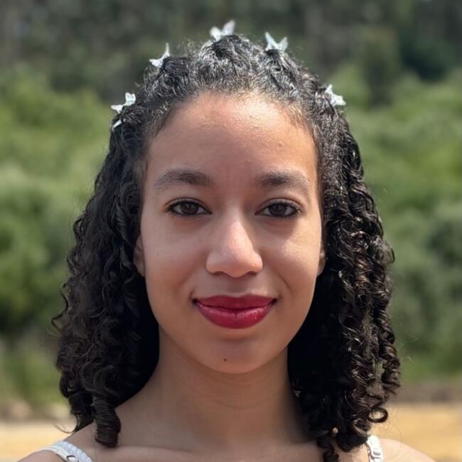 Babysitter in Porto: Deborah