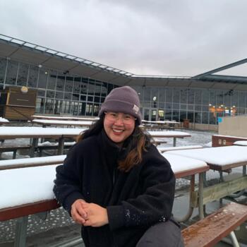 Babysitter in Jack's Point: Angel