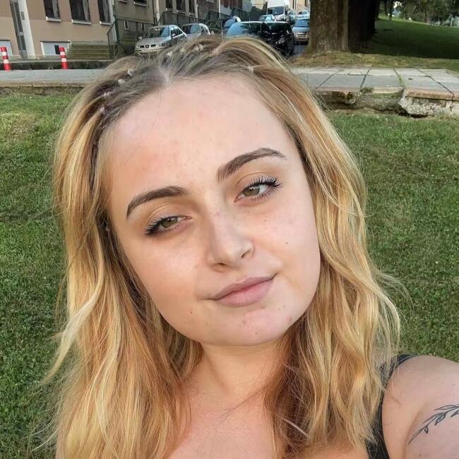 Babysitter in Barakaldo: Andrea