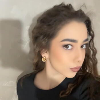 Bebisiterka u : Marija