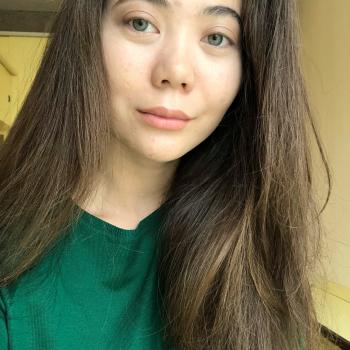 Lastenhoitaja Luxembourg: Adina