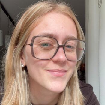 Canguro en Torrente: Marta