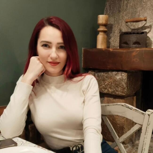 Babysitter στην περιοχή Χολαργός: Βάγια