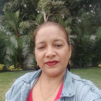 Babysitter in Guayaquil: Liliana Gregoria Ortiz Morán