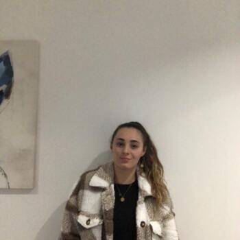 Baby-sitter in Les Ponts-de-Cé: Juliette
