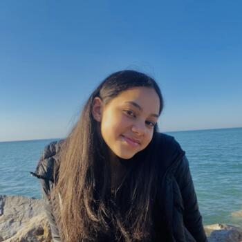Baby-sitter in Toronto: Aisha