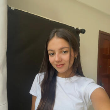 Babá em Vila Velha: Alice