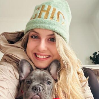 Babysitter in Almada: Diana