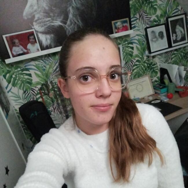 Babysitter in Bretteville-sur-Odon: Ombeline