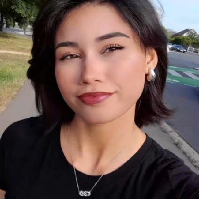 Babysitter in Amiens: Melissa