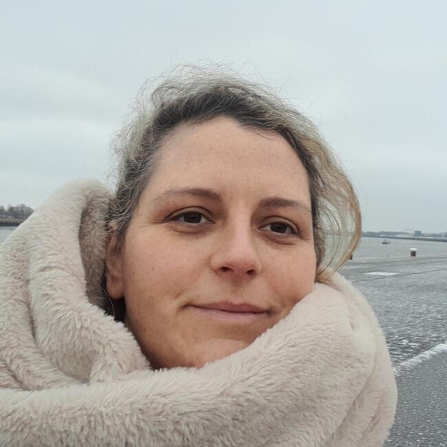Babysitter Job in Antwerpen: Ellen