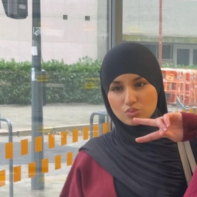 Babysitter in Saint-Martin-d'Hères: Selma