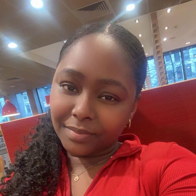 Babysitter in Olen: Nathalie