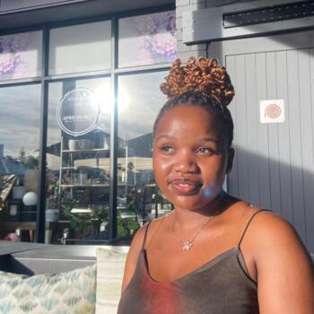 Babysitter in East London: Patience